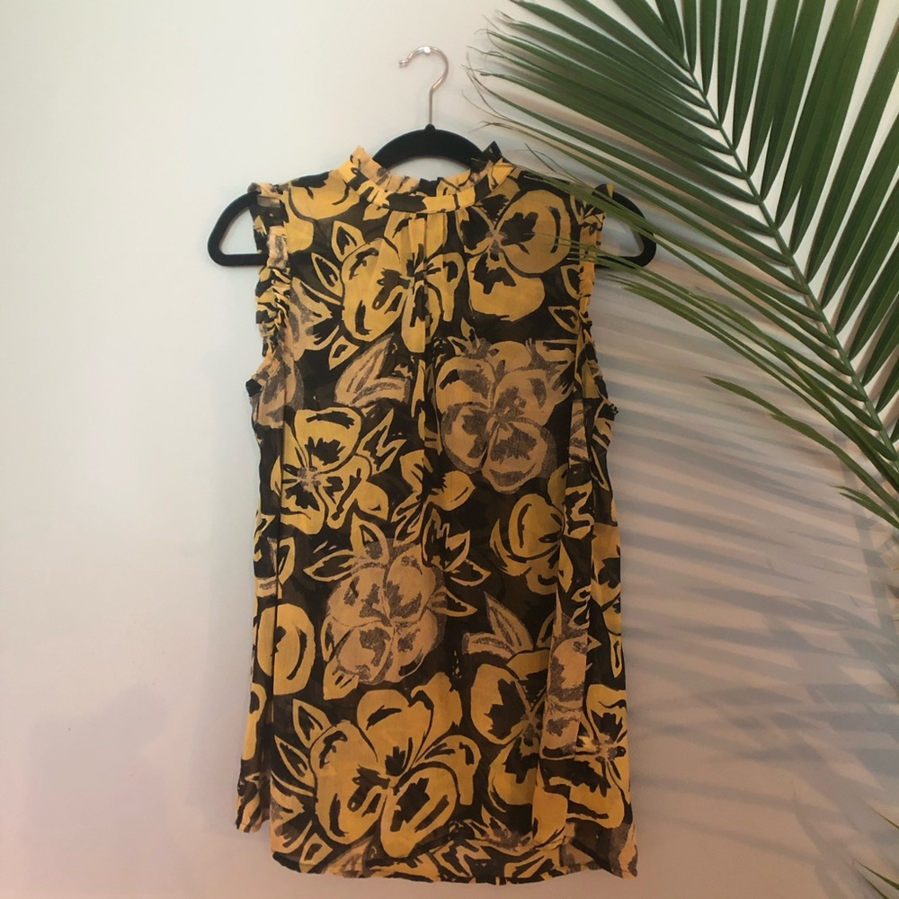 Sleeveless Top